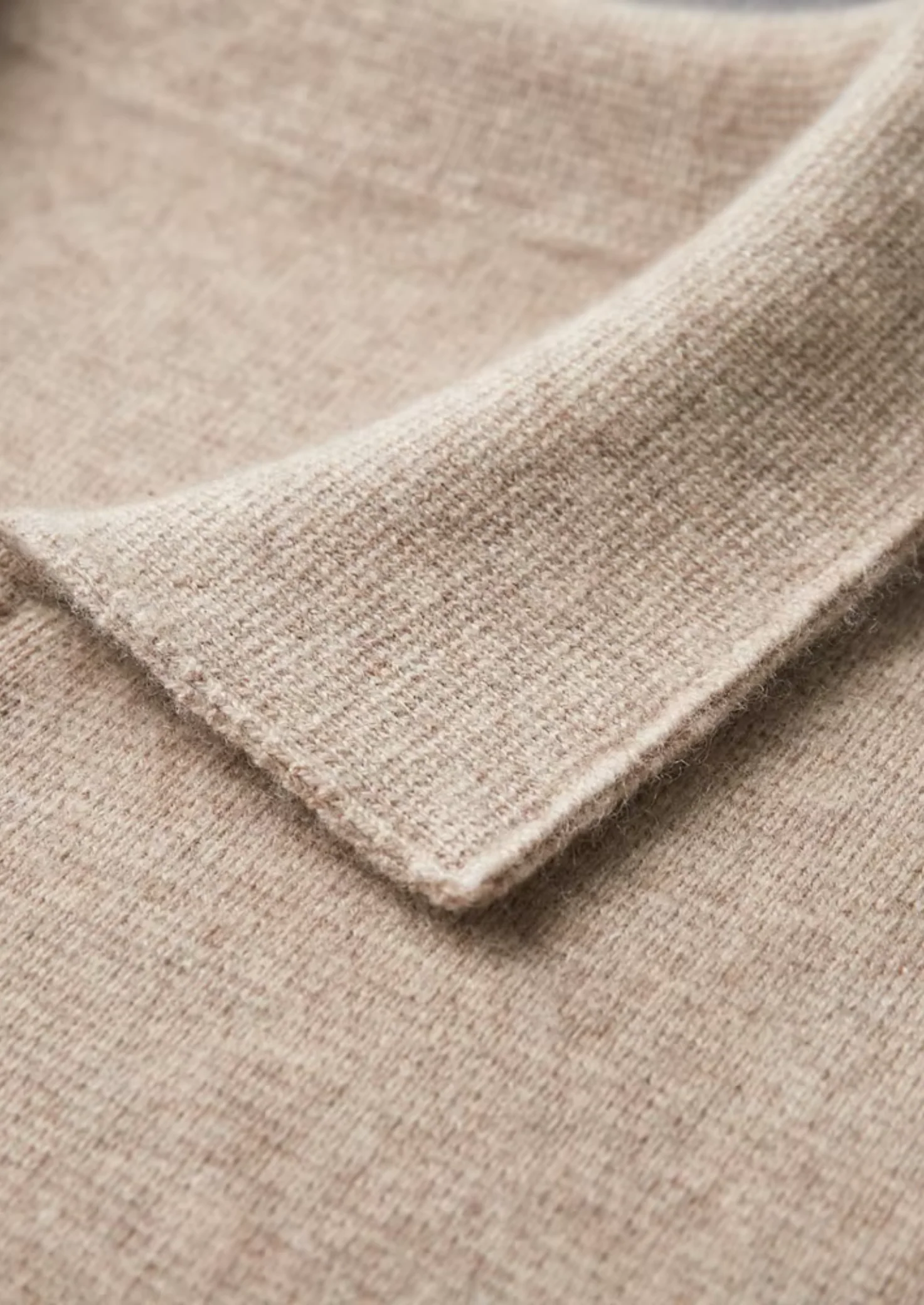 EXTRA-FINE MERINO WOOL ZIP POLO CARDIGAN - Image 11